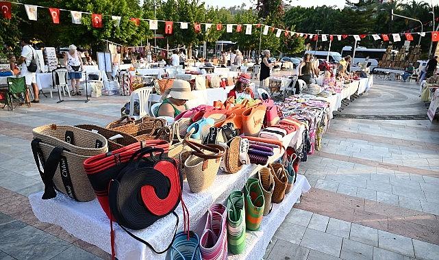 Kemer'de Kadın Emeği Hayat Buluyor Kemer'de Kadın Emeği Hayat Buluyor