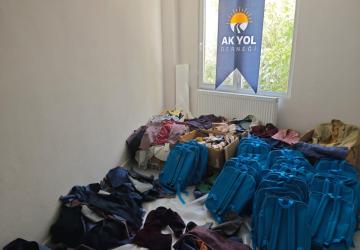Ak Yol Derneği’nden Okullar Açılmadan 300 Öğrenciye Yardım
