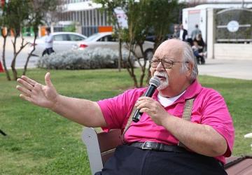 Karşıyaka 'İzmir Baba'yı unutmadı!