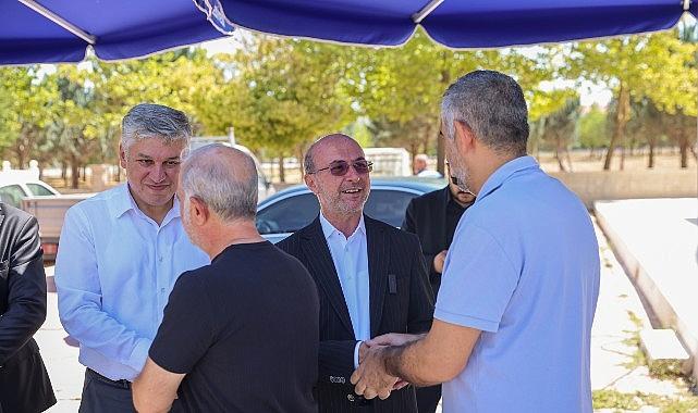 Selçuklu'da Cuma Buluşmaları ile Vatandaşların Talepleri Alınıyor Selçuklu'da Cuma Buluşmaları ile Vatandaşların Talepleri Alınıyor