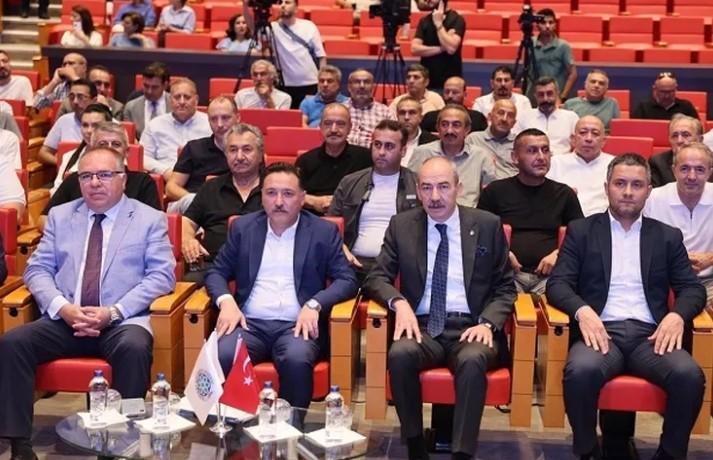 KTO Ağustos Meclisinde İş Dünyası ve Şehir Gündemi Konuşuldu KTO Ağustos Meclisinde İş Dünyası ve Şehir Gündemi Konuşuldu