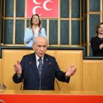 Bahçeli’den Özel’e tepki ve destek: 'Sokak sokak gez de görelim, ama duruşmalar TRT’de yayınlansın'