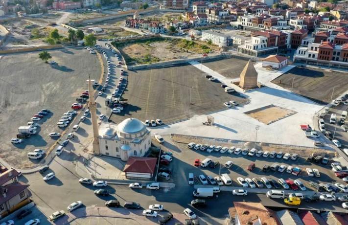 850 Araç Kapasiteli Otopark Suriçi ve Bedesten’de Açılıyor 850 Araç Kapasiteli Otopark Suriçi ve Bedesten’de Açılıyor