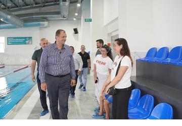 Dev Tesis Yüzme Kurslarıyla Faaliyete Başladı