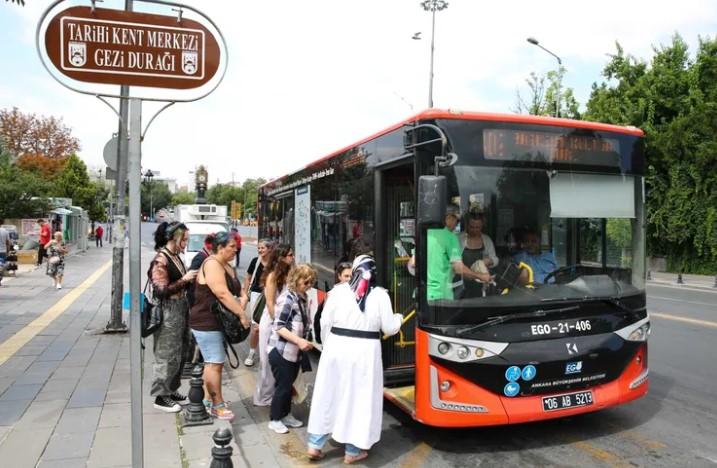 Başkent Kültür Turu Otobüsleri Ankara Sokaklarında Başkent Kültür Turu Otobüsleri Ankara Sokaklarında