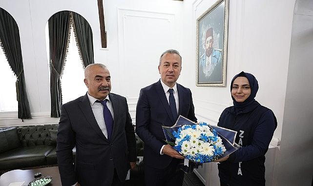 Başkan Uzun: “Zabıta Teşkilatımız Şehrimizin Huzurunun Teminatıdır" Başkan Uzun: “Zabıta Teşkilatımız Şehrimizin Huzurunun Teminatıdır"