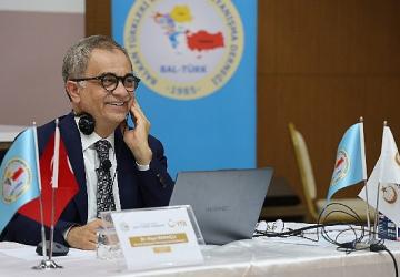 "Başarıya giden yol, gayretin inşasıdır"