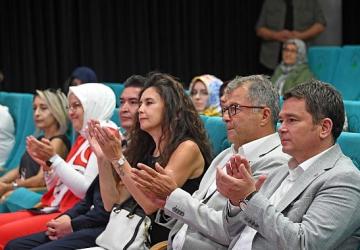 Engelli bireylerden Osmangazi'de 30 Ağustos Zafer Bayramı kutlaması