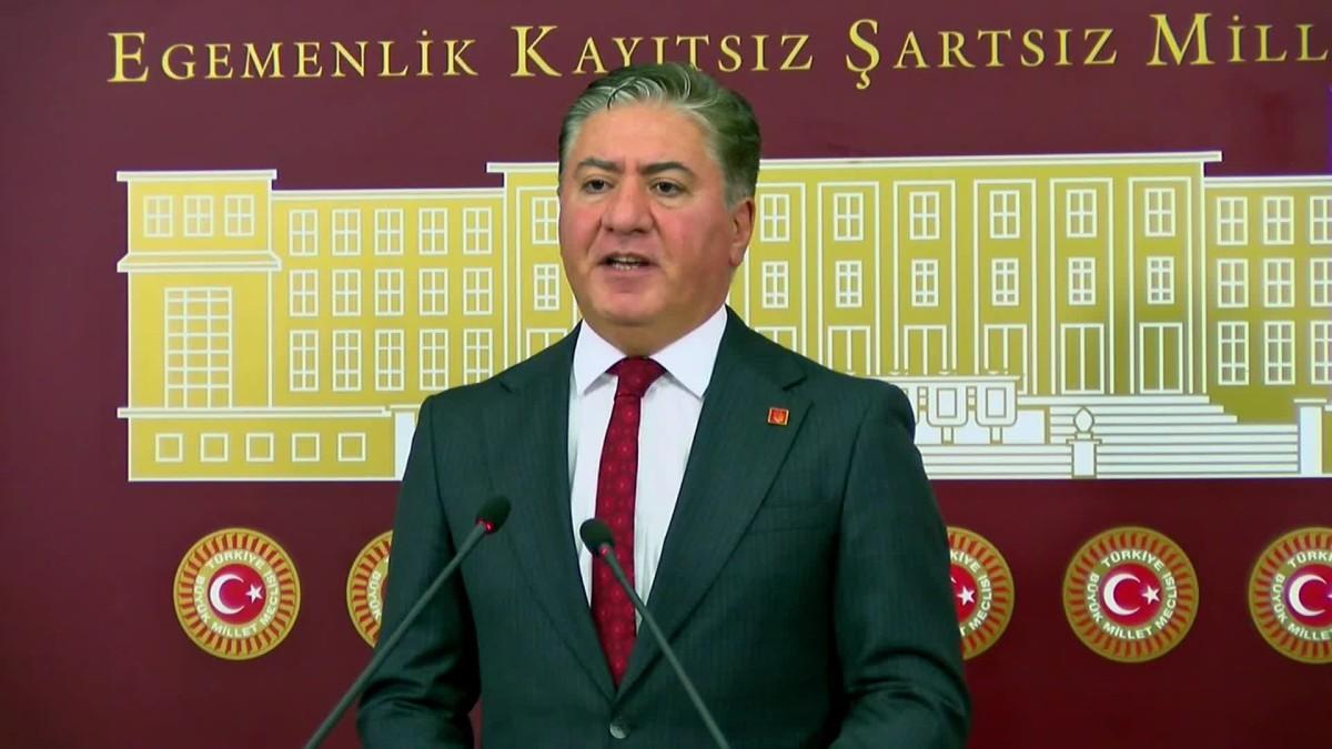 CHP’den 29 maddelik ‘demokratikleşme paketi’ önerisi CHP’den 29 maddelik ‘demokratikleşme paketi’ önerisi