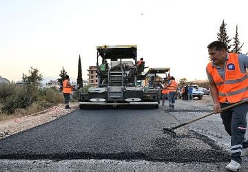 Büyükşehir'den Şehir Hastanesi yoluna büyük yatırım