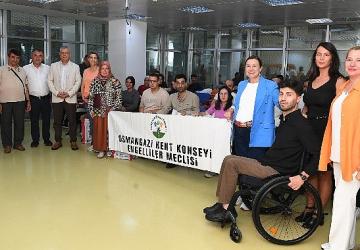 Osmangazi Belediyesi'nden engelli bireylere eğitim desteği