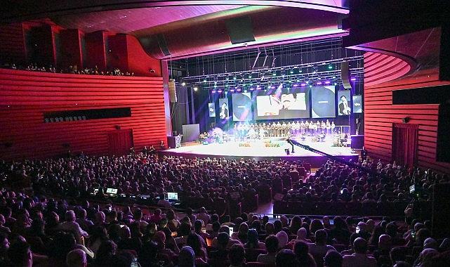 “Müslüm Gürses Şarkıları" Konseri Unutulmaz Bir Akşam Yaşattı