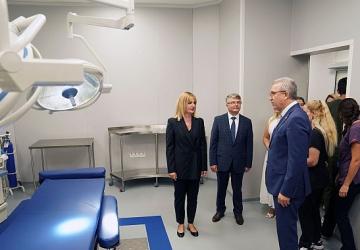 EÜ Diş Hekimliği Fakültesi 'yaşlı ve engelli dostu' son basamak hastane olarak hizmet veriyor