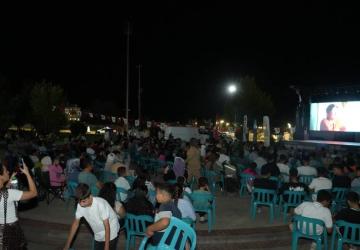 Adıyaman’da, açık hava sinemasına yoğun ilgi - Videolu Haber