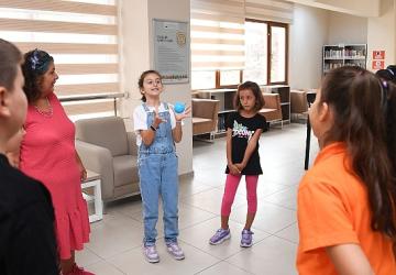 Osmangazi'de çocuklara yazma alışkanlığı kazandıran atölye