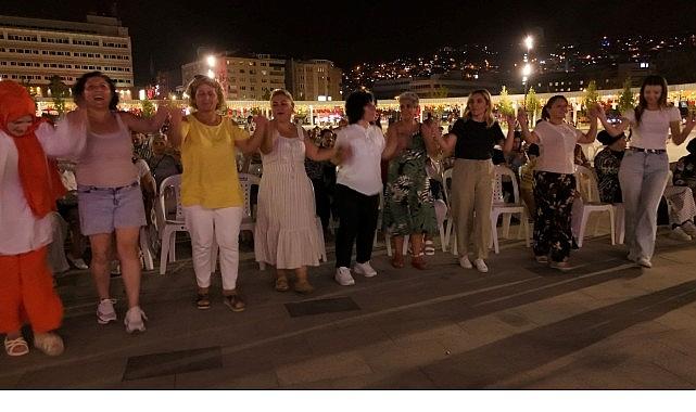Bu konser Kocaelileri mest etti Bu konser Kocaelileri mest etti
