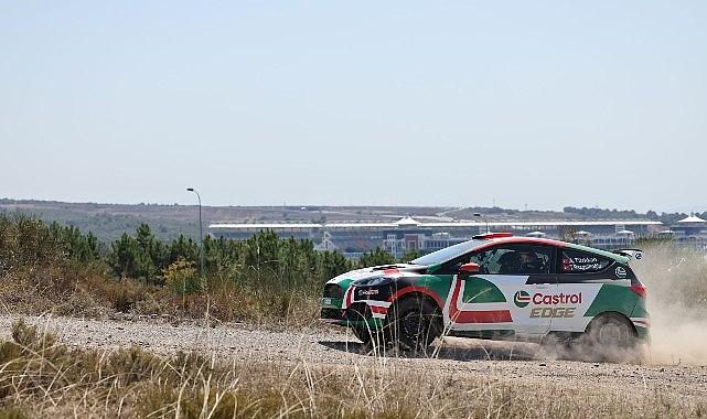 Castrol, Performansın Sınırlarını TOSFED İstanbul Park'ta Toprak Razgatlıoğlu ve Ali Türkkan ile Gözler Önüne Serdi Castrol, Performansın Sınırlarını TOSFED İstanbul Park'ta Toprak Razgatlıoğlu ve Ali Türkkan ile Gözler Önüne Serdi