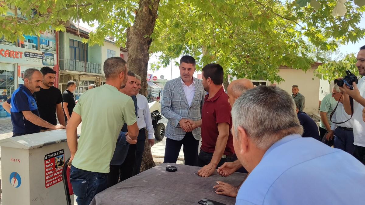 Milletvekili İshak Şan, Tut ilçesinde esnaf ve vatandaşla buluştu Milletvekili İshak Şan, Tut ilçesinde esnaf ve vatandaşla buluştu