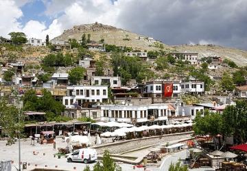 Başkan Pekyatırmacı'dan YKS Başarısı İçin Tebrik ve Selçuklu'ya Hoş Geldin Mesajı