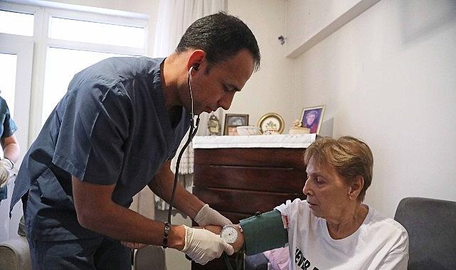 Çankaya Belediyesi'nin Evde Bakım Hizmetleri Sürüyor Çankaya Belediyesi'nin Evde Bakım Hizmetleri Sürüyor
