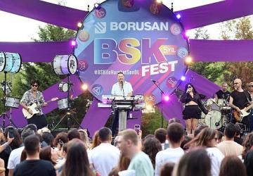 İskender Paydaş ve Orkestrası Borusanlılar için muhteşem bir konser verdi