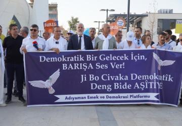 Adıyaman Emek ve Demokrasi Platformu ‘barış’ için yürüdü - Videolu Haber