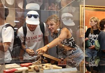 Bu yıl Erasmus+ programı kapsamında 13 ülkeden 51 öğrenci DEÜ'ye katıldı.