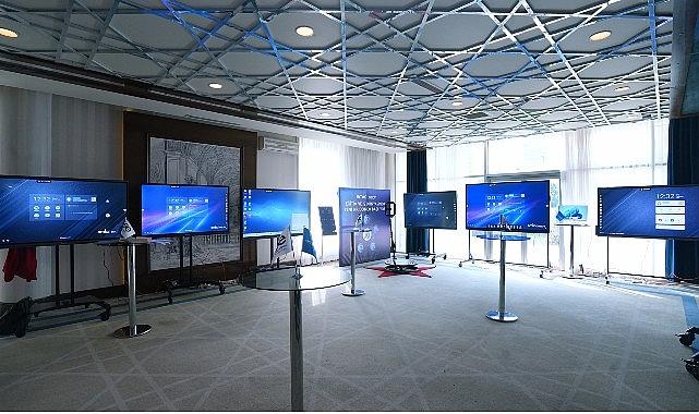 Yapay Zekâ Çağında Akıllı Tahtada Yeni Standart