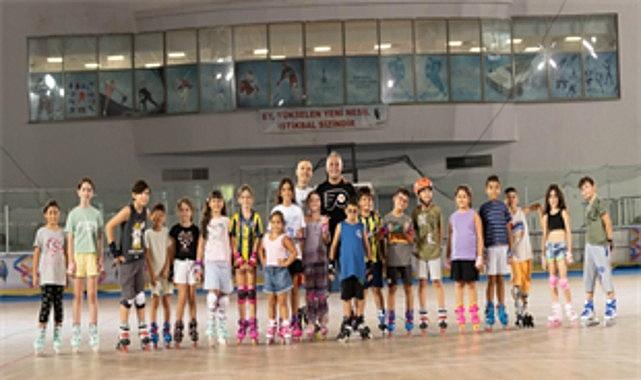 İzmir'de tekerlekli paten kursuna ilgi yoğun