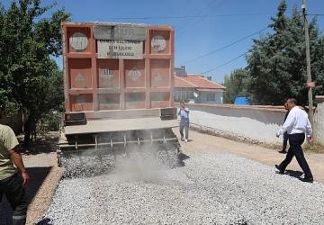 İçeriçumra'da 35 Kilometrelik Yolun Asfalt Çalışmaları Başladı