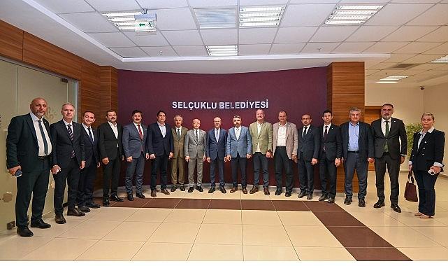 Başkan Pekyatırmacı, Bursa'dan Gelen Heyete Selçuklu'yu Anlattı Başkan Pekyatırmacı, Bursa'dan Gelen Heyete Selçuklu'yu Anlattı