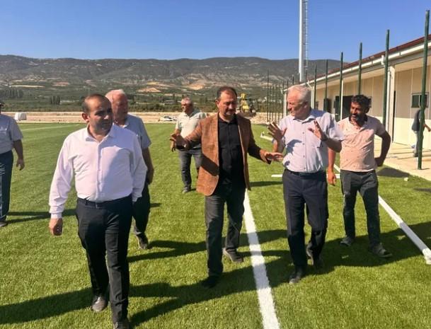 Tokat’a FIFA Standartlarında Futbol Sahası ve Uluslararası Atletizm Pisti Geliyor Tokat’a FIFA Standartlarında Futbol Sahası ve Uluslararası Atletizm Pisti Geliyor