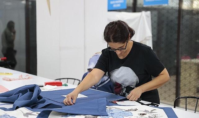 Konak'ın kadınları üreterek güçleniyor