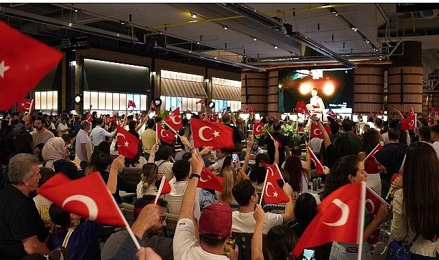 Terminal Kadıköy'de Spor Coşkusu: Basketbol, Futbol ve Voleybol Maçlarıyla Binlerce Seyirciyi Buluşturdu