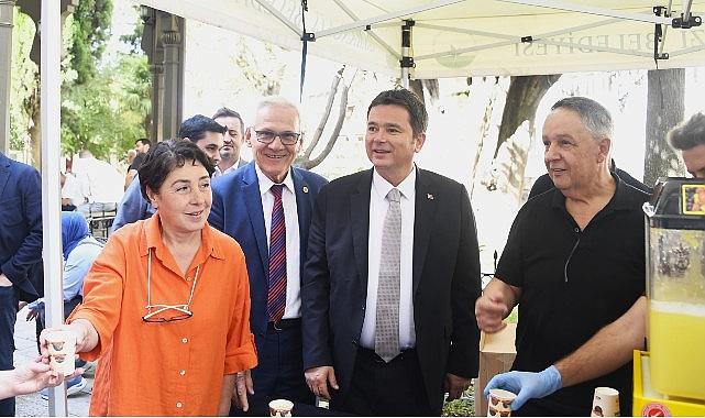 Başkan Aydın Muradiye'de vatandaşlarla bir araya geldi