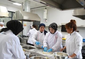 MasterChef Ayten Saner'den lezzet dersi