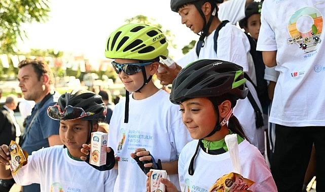 Akhisarlılar Sağlıklı Yaşam İçin Pedal Çevirdi