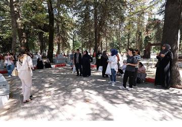 İnegöllü Vatandaşlar Tarihi Yerinde Keşfetti