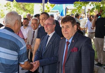 Selçuklu'da Cuma Bereketi Sürüyor