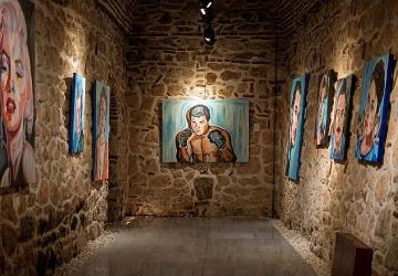 İz ile Düş Arasında Bir Yer