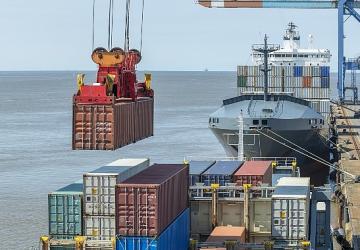 Ege Bölgesi ağustosta ihracatını 3,6 milyar dolara taşıdı