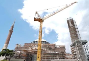 Ayasofya’da restorasyon ve güvenlik çalışmaları hızla sürüyor