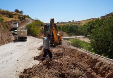 Adıyaman Örenli ve Alitaşı mahallelerine yeni içme suyu hattı - Videolu Haber