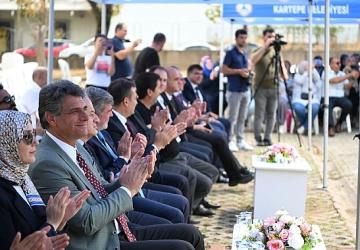Kartepe'de İlk Ders Zili Çaldı