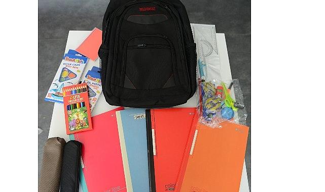 Nilüfer Belediyesi'nden ihtiyaç sahibi öğrencilere kırtasiye desteği