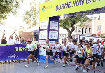 Türkiye Finans'ın Ana Sponsoru olduğu Gurme Run Gaziantep Yarı Maratonu gerçekleşti