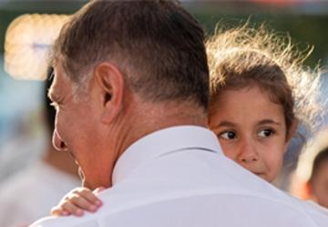 Başkan Tugay çocuklarla buluşmaya devam ediyor