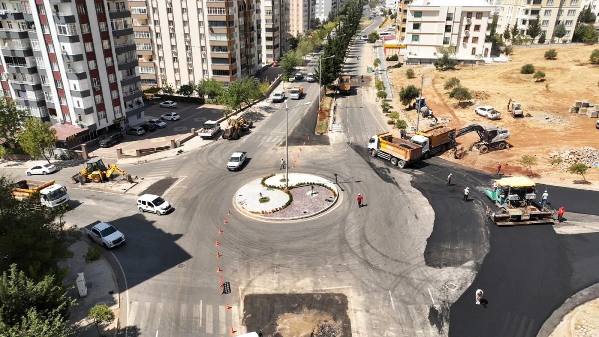 Büyükşehir, Akıllı Kavşakla Dr. Sait Bulvarı’nda Trafik Güvenliğini Yükseltiyor