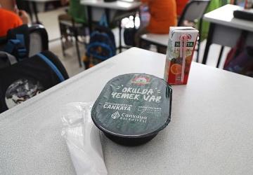 Çankaya Belediyesi'nden Çocuklara Sıcak Öğle Yemeği