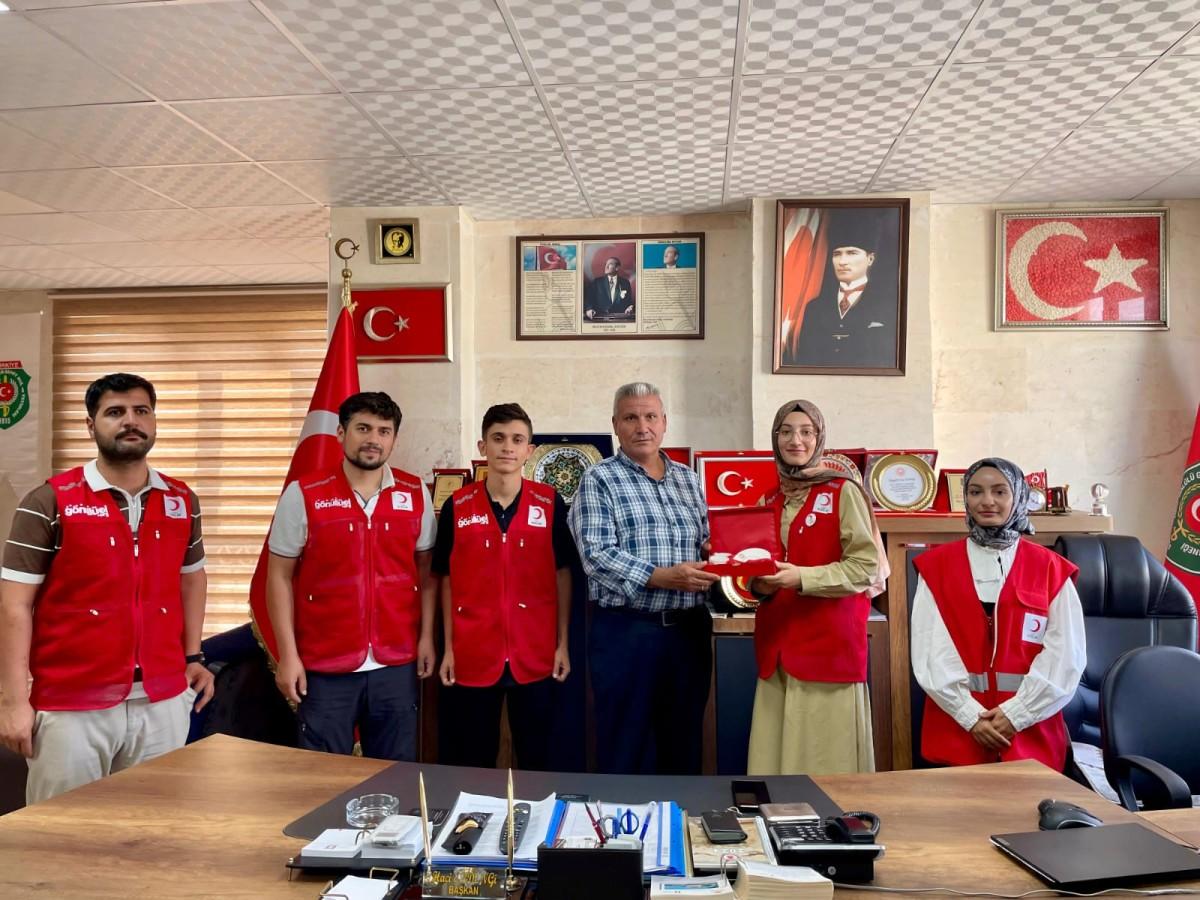 Genç Kızılay’dan şehit aileleri ve gazilere anlamlı ziyaret